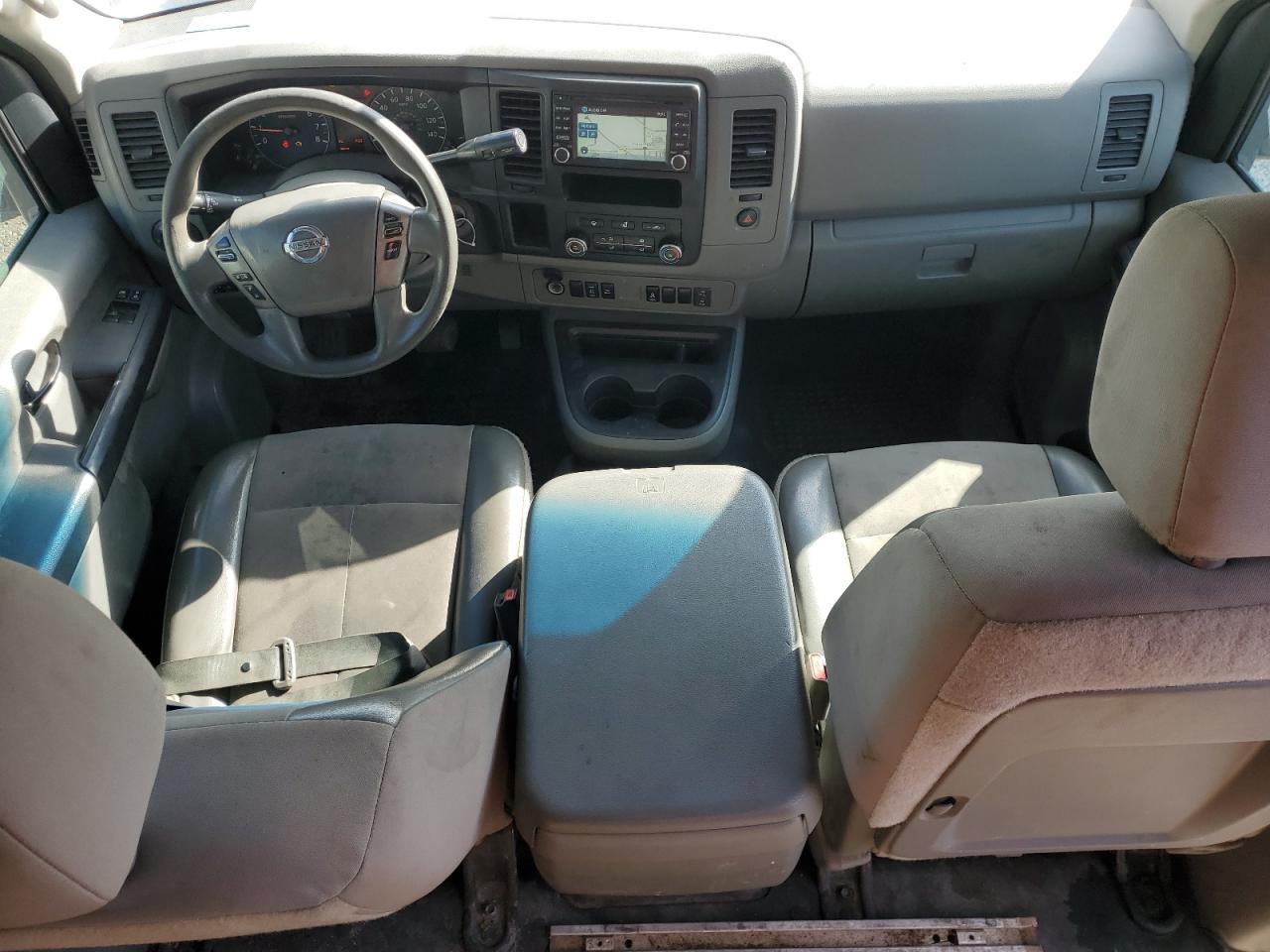 2016 NISSAN NV 2500