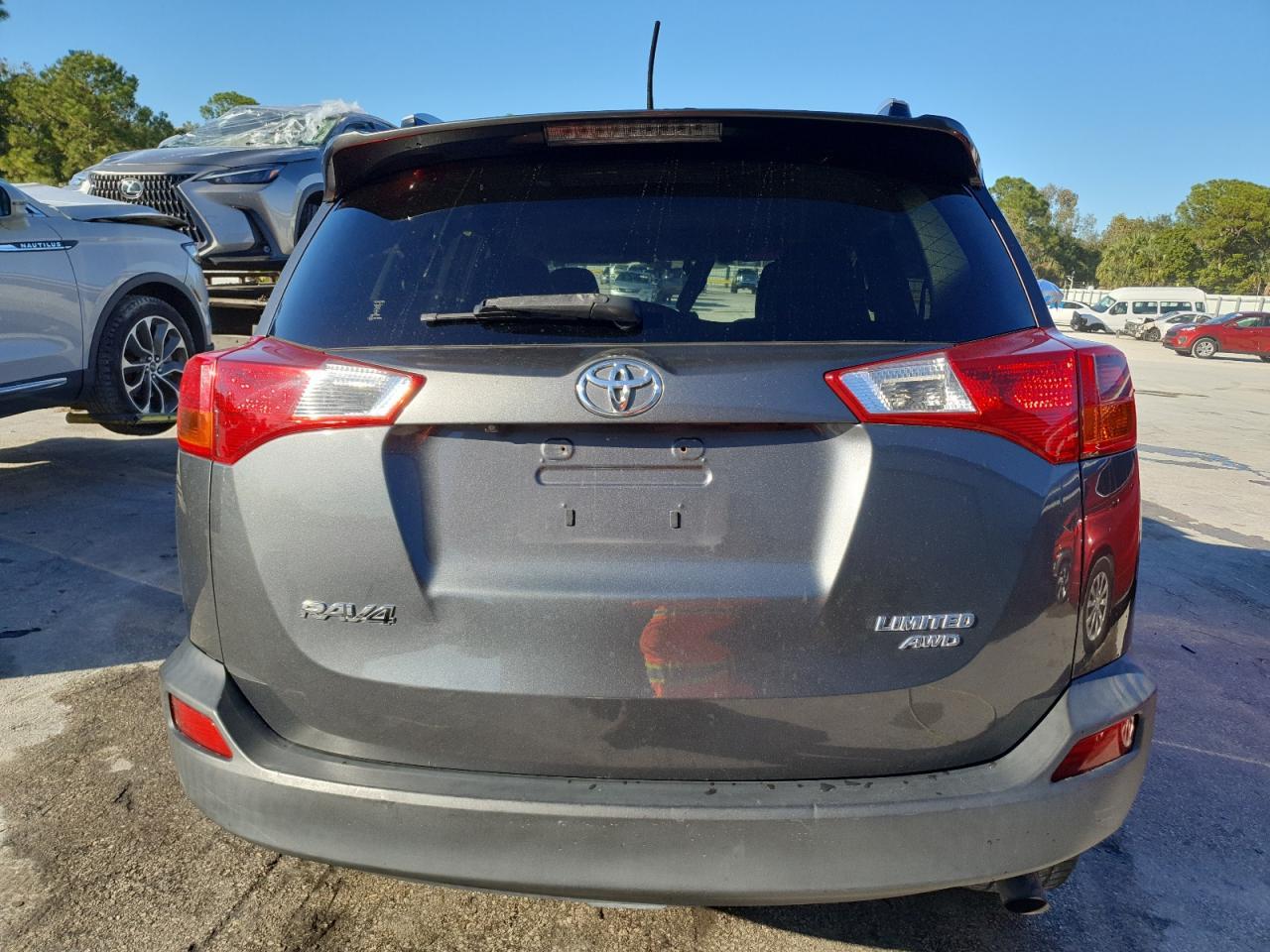 2013 TOYOTA RAV4