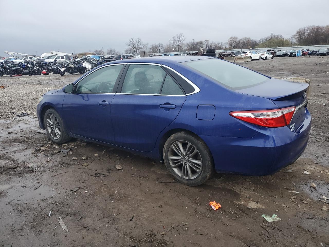 2015 TOYOTA CAMRY