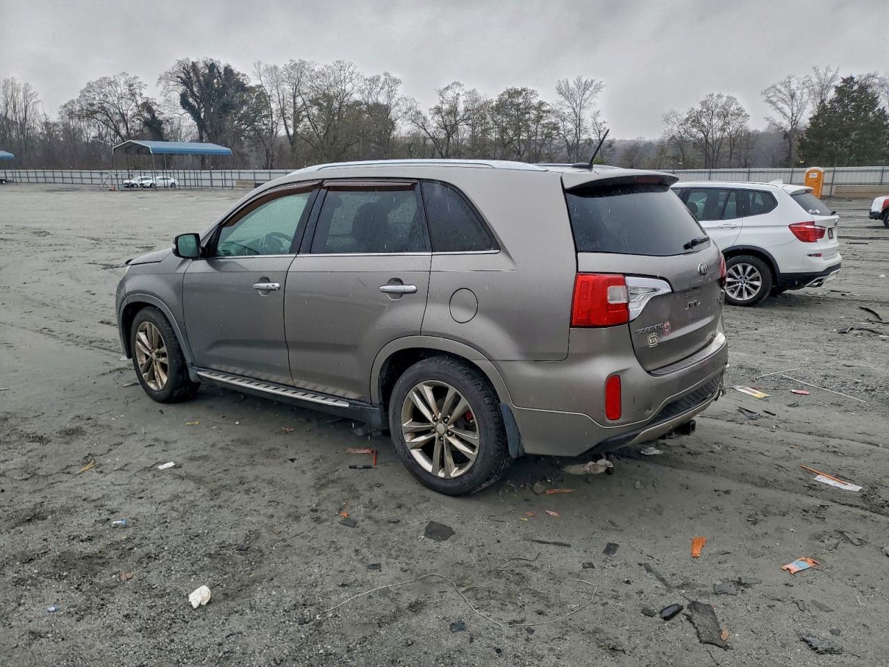2014 KIA SORENTO