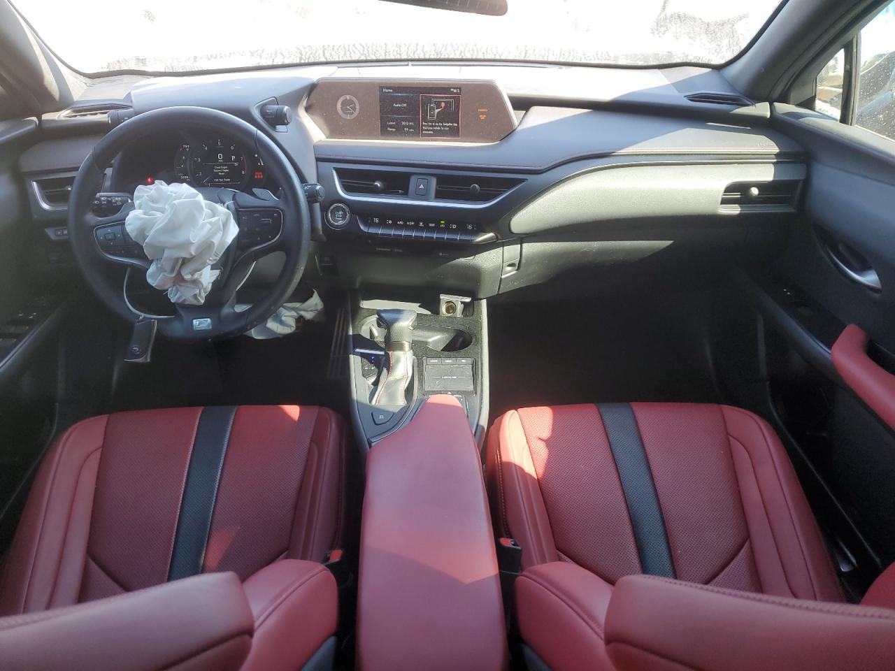 2022 LEXUS UX 200