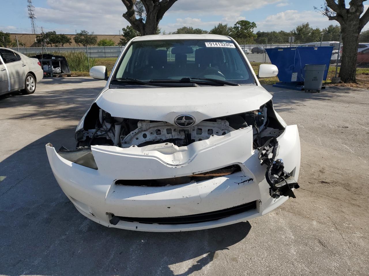 2013 TOYOTA SCION