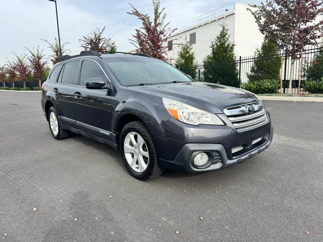 2013 SUBARU Outback