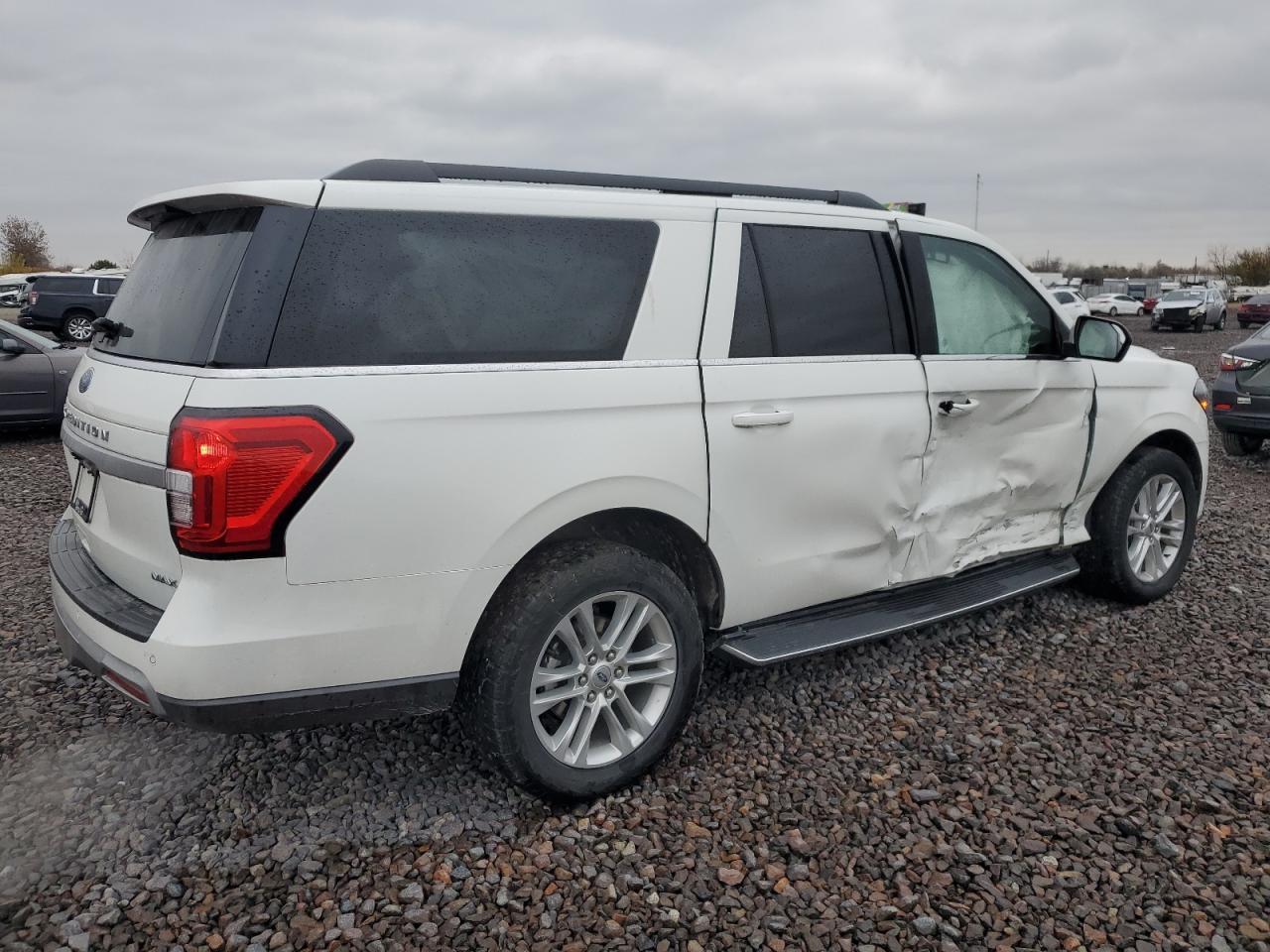 2023 FORD Expedition