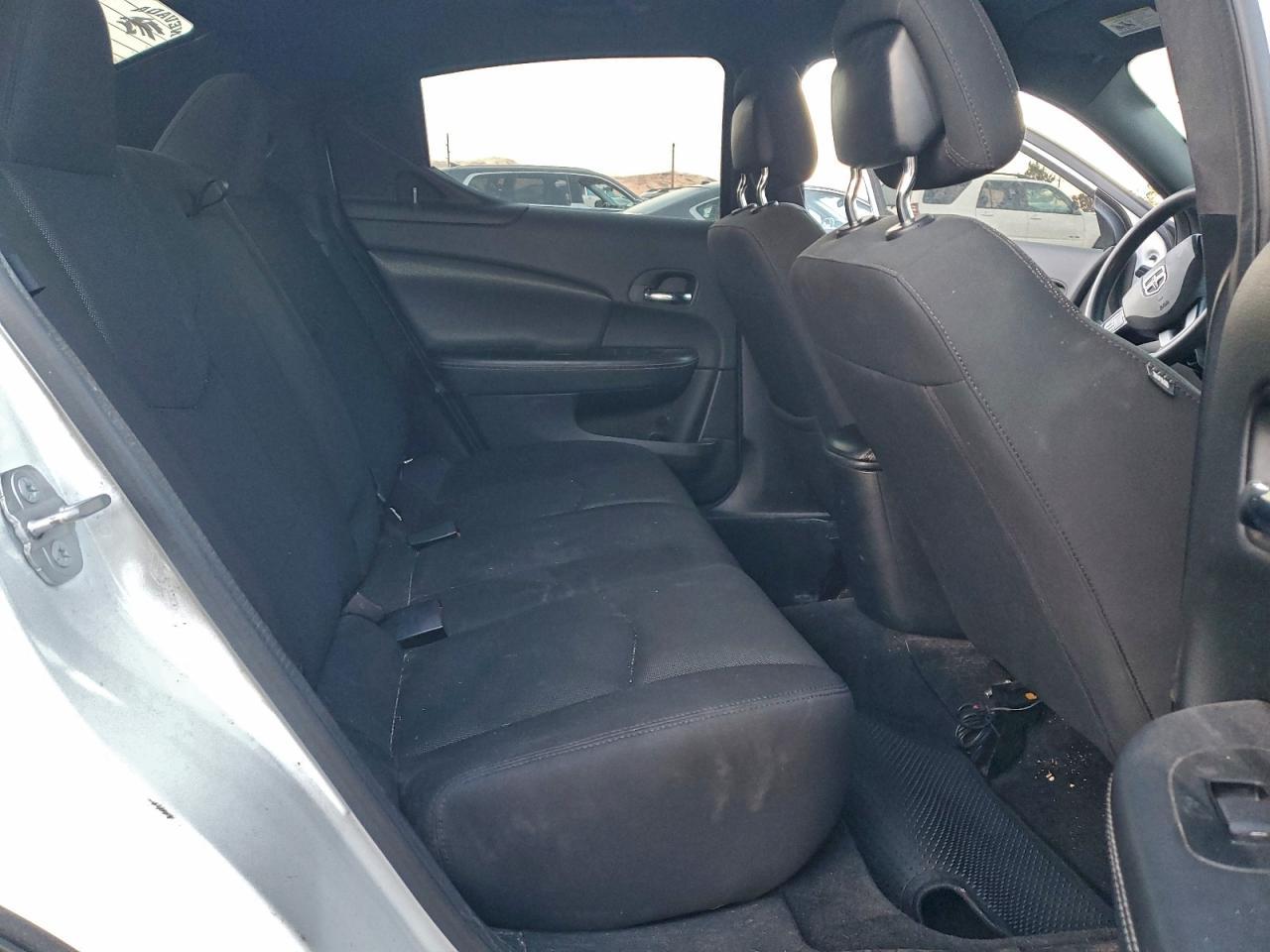 2014 DODGE Avenger