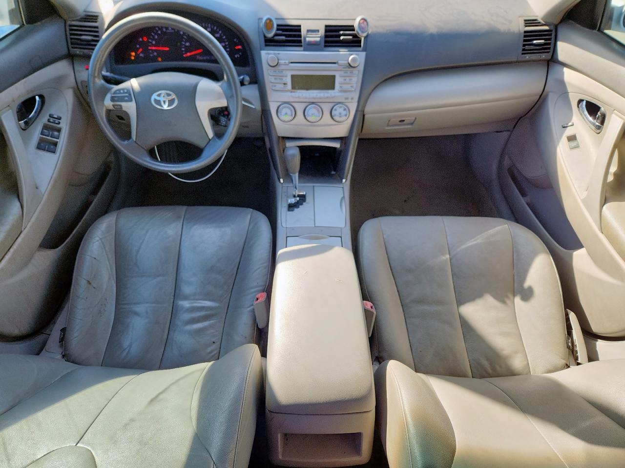 2010 TOYOTA CAMRY