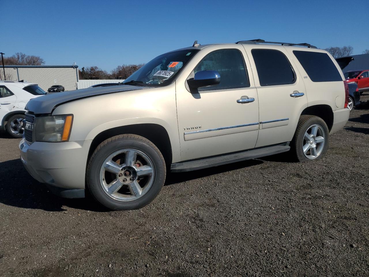 2011 CHEVROLET Tahoe