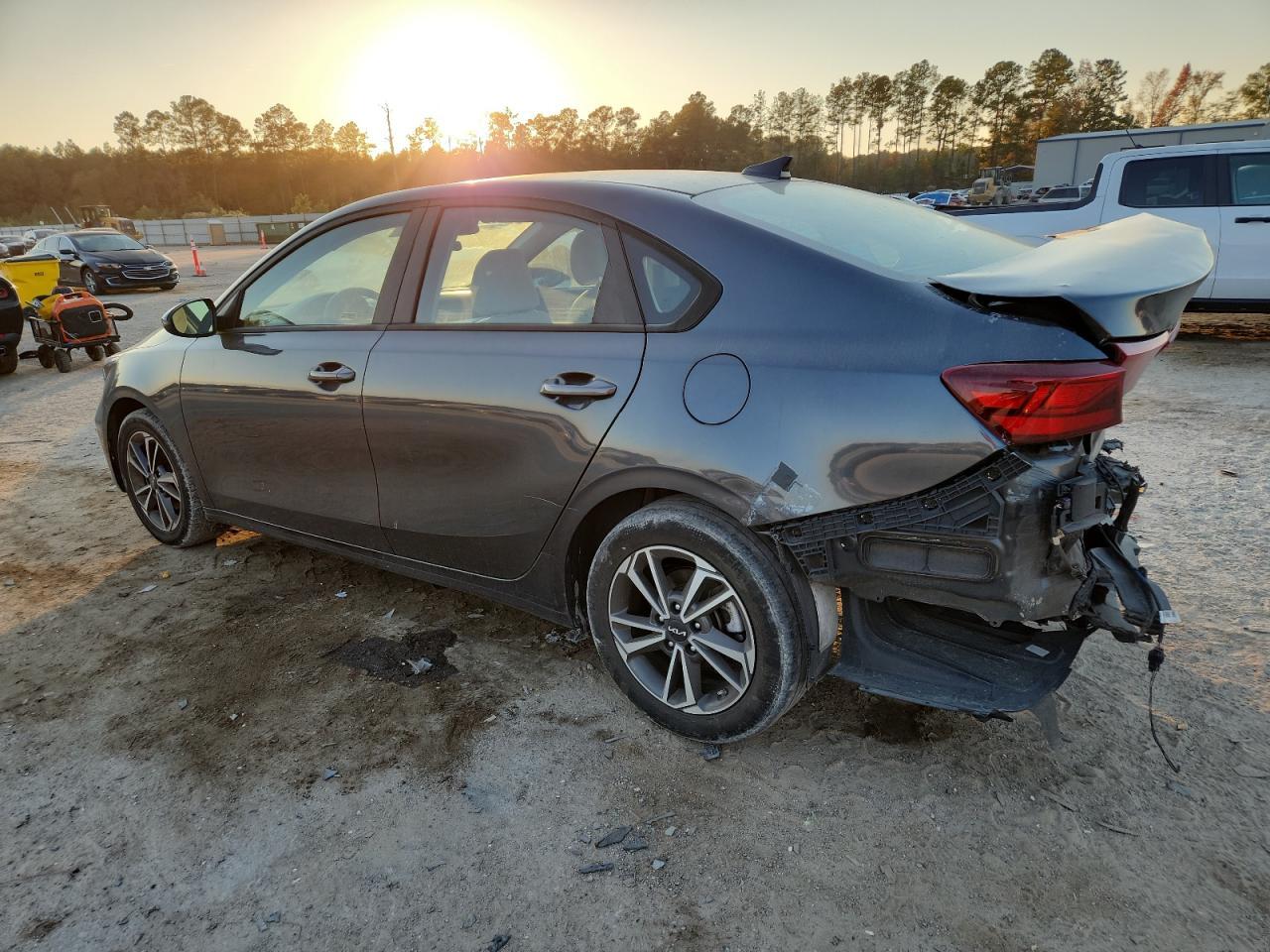 2023 KIA FORTE