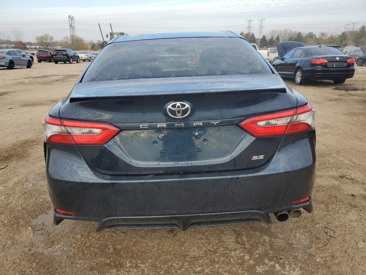 2018 TOYOTA CAMRY