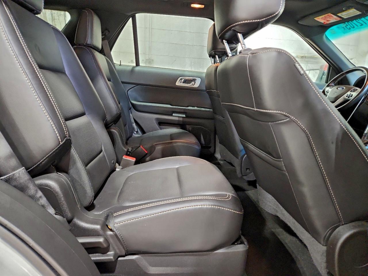 2015 FORD Explorer Sport Trac