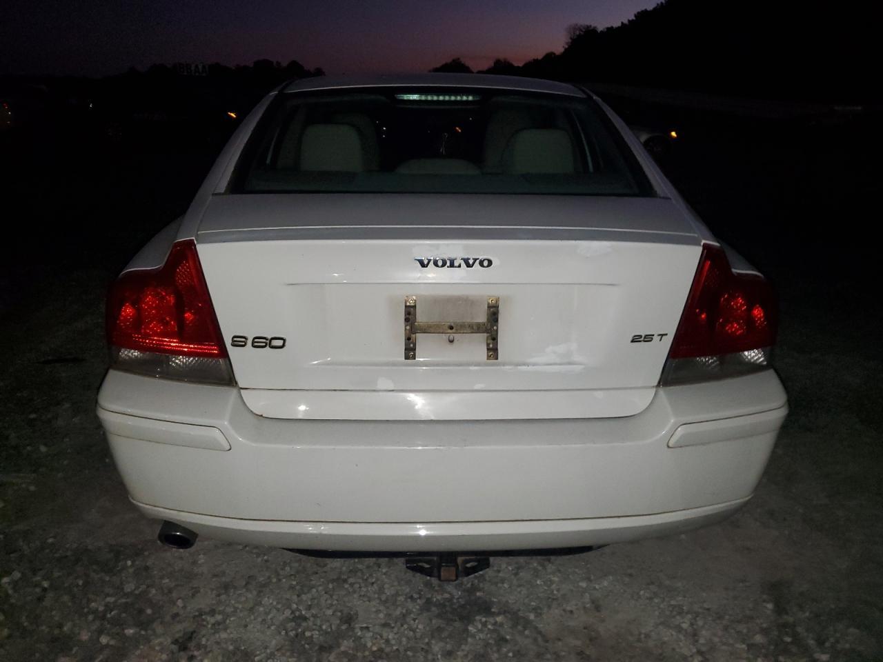 2006 VOLVO S60