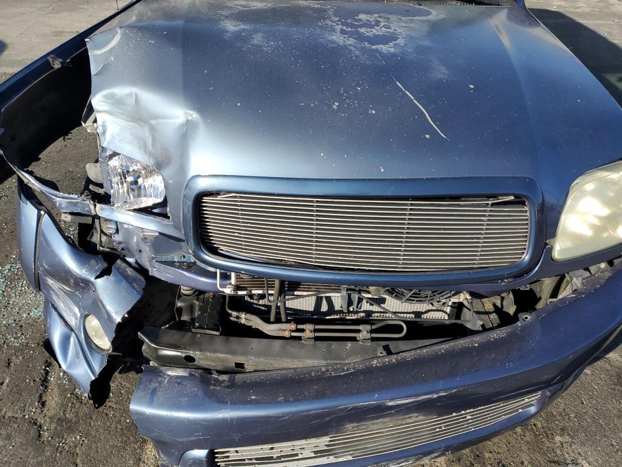 2004 TOYOTA Sequoia