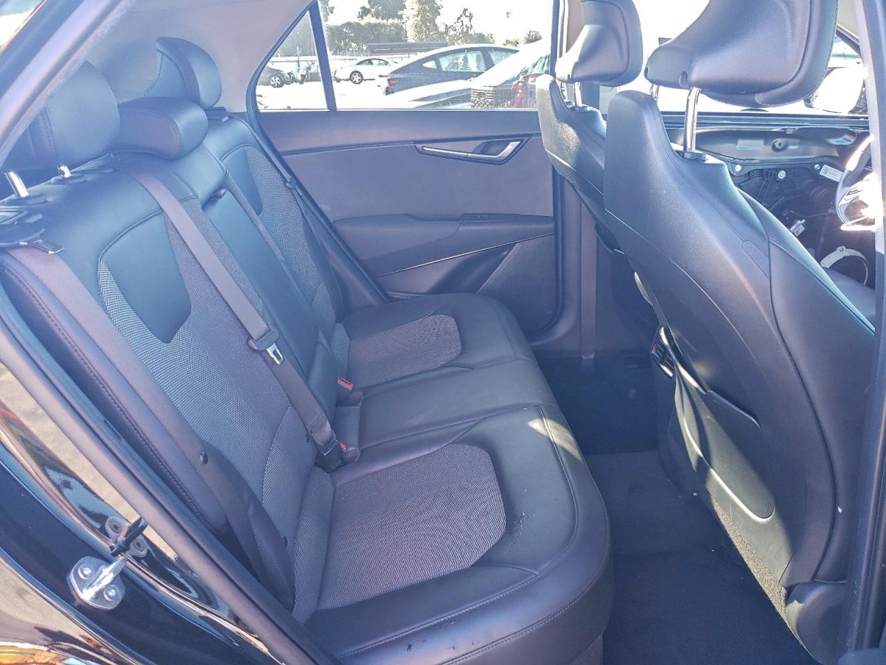 2024 KIA Niro