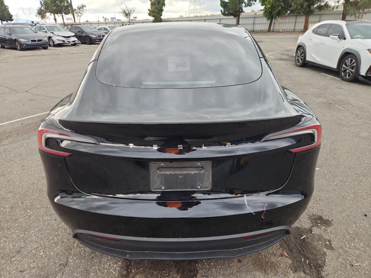 2024 TESLA MODEL 3