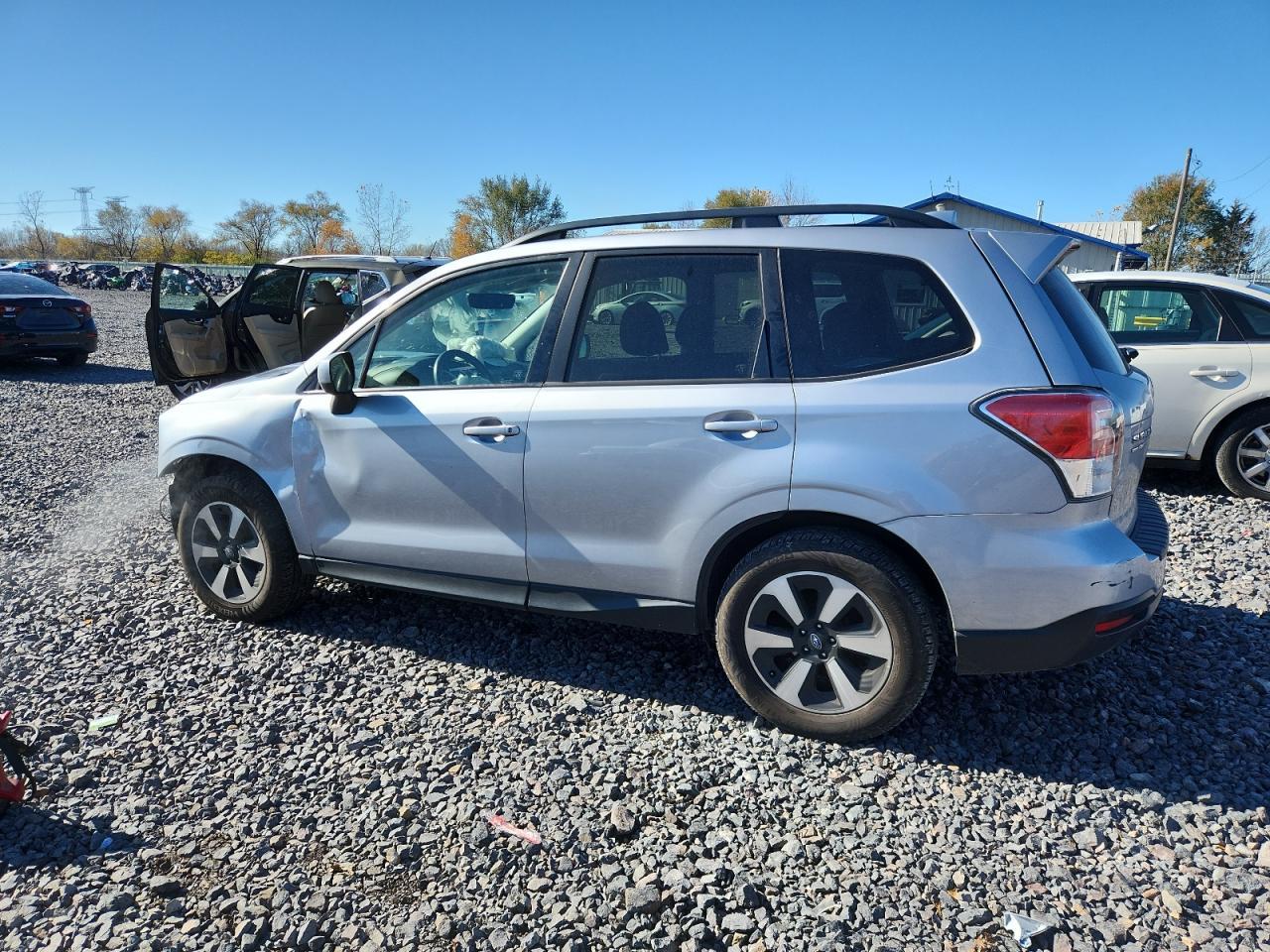 2017 SUBARU FORESTER