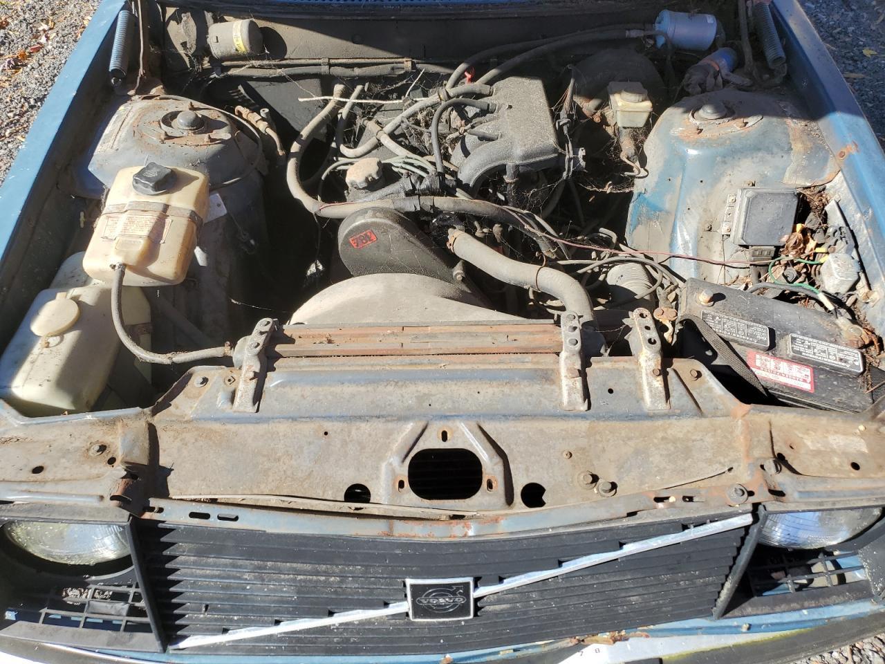 1976 VOLVO 242