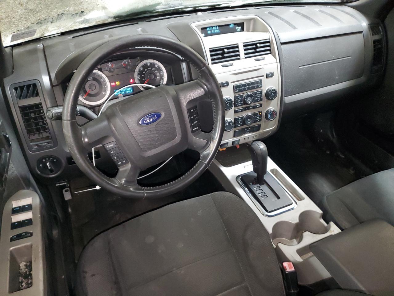 2009 FORD ESCAPE