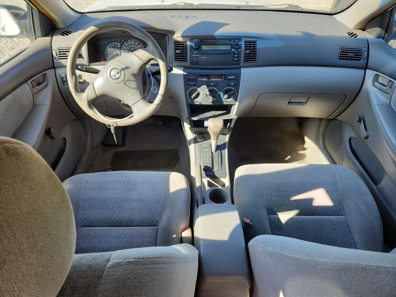 2004 TOYOTA COROLLA
