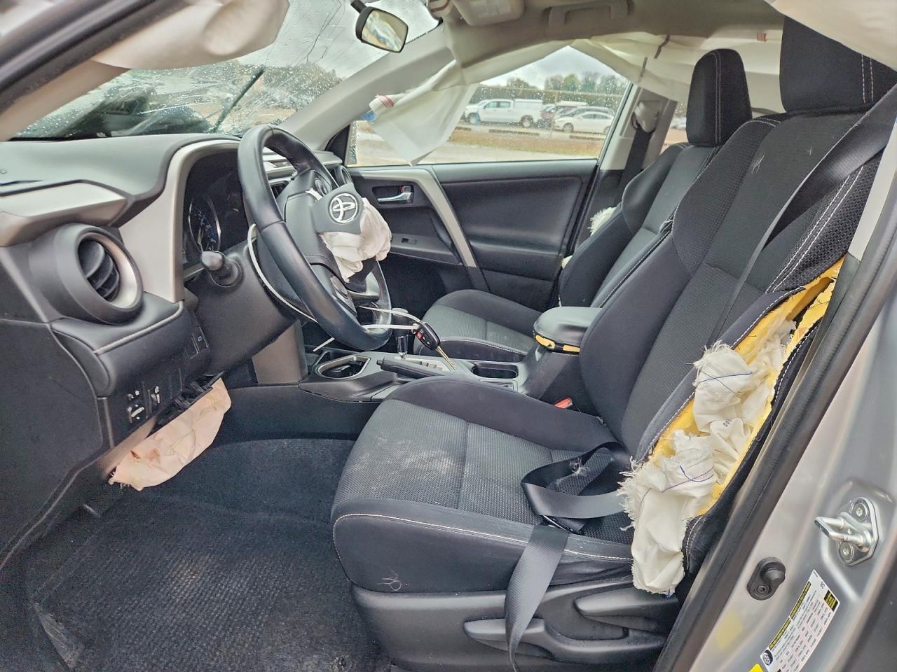 2016 TOYOTA RAV4