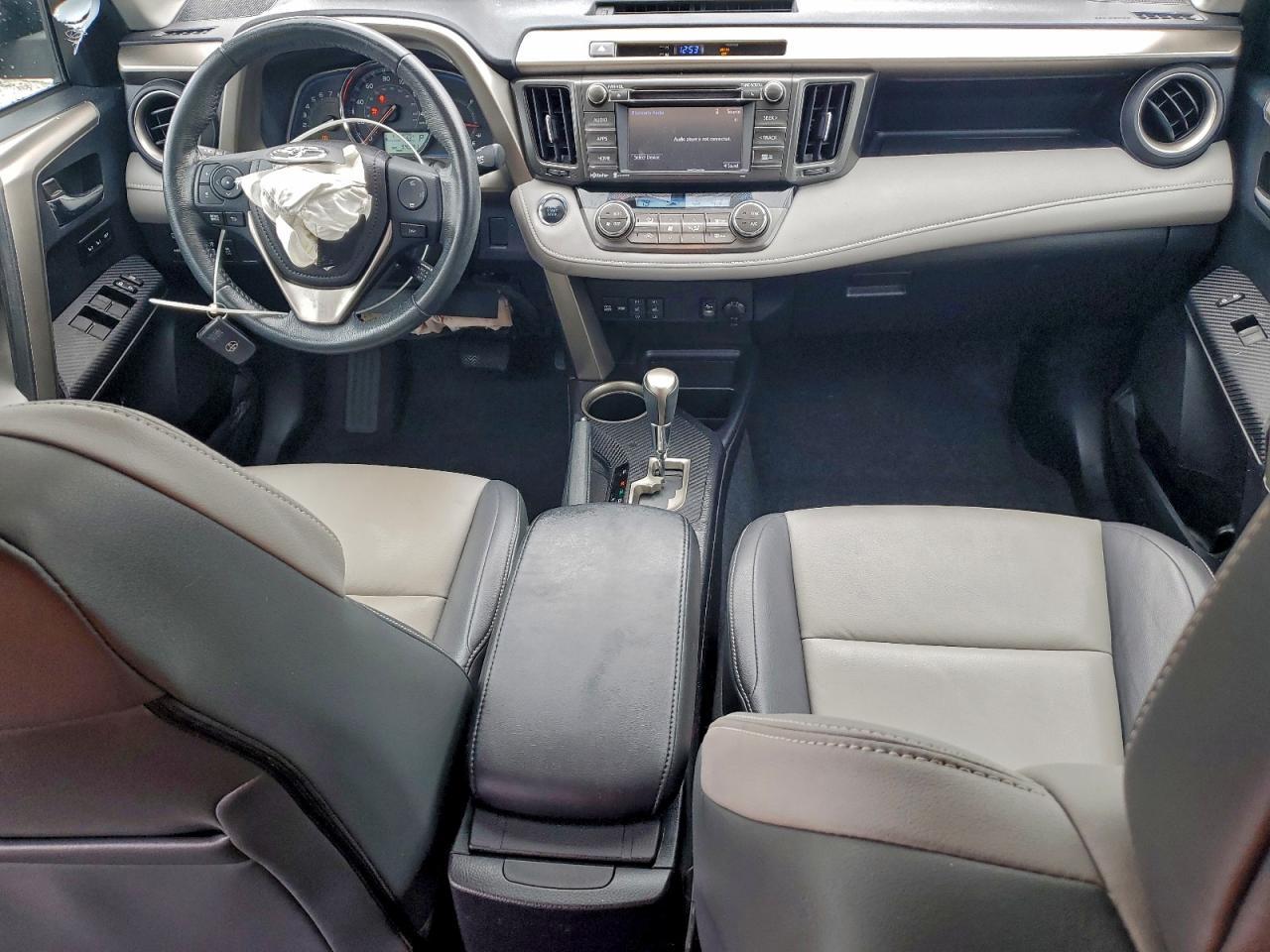 2015 TOYOTA RAV4