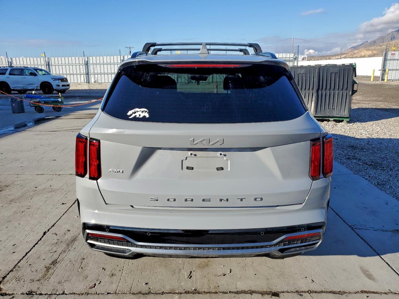 2022 KIA SORENTO