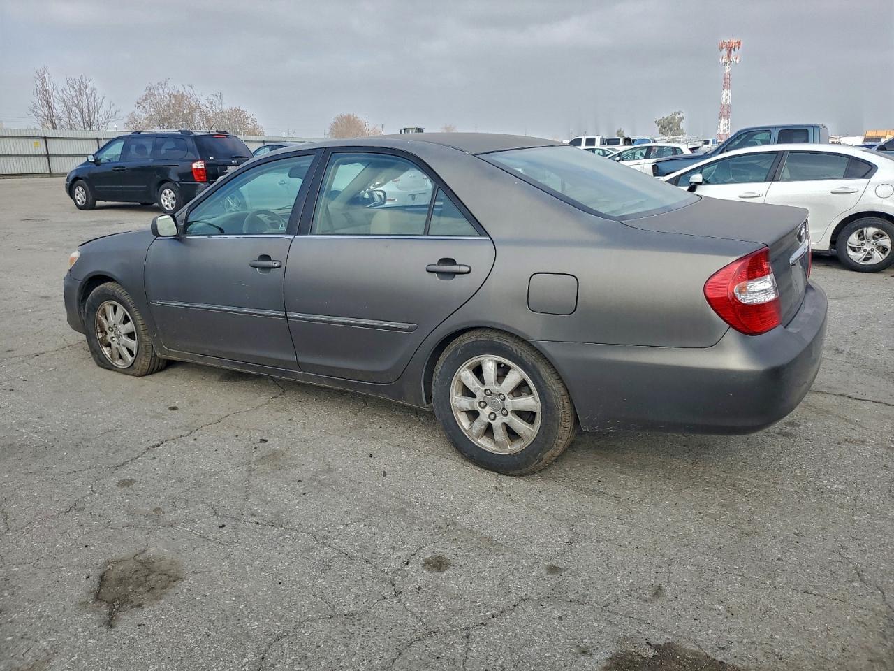 2004 TOYOTA CAMRY