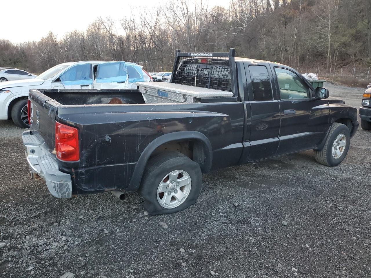 2006 DODGE Dakota
