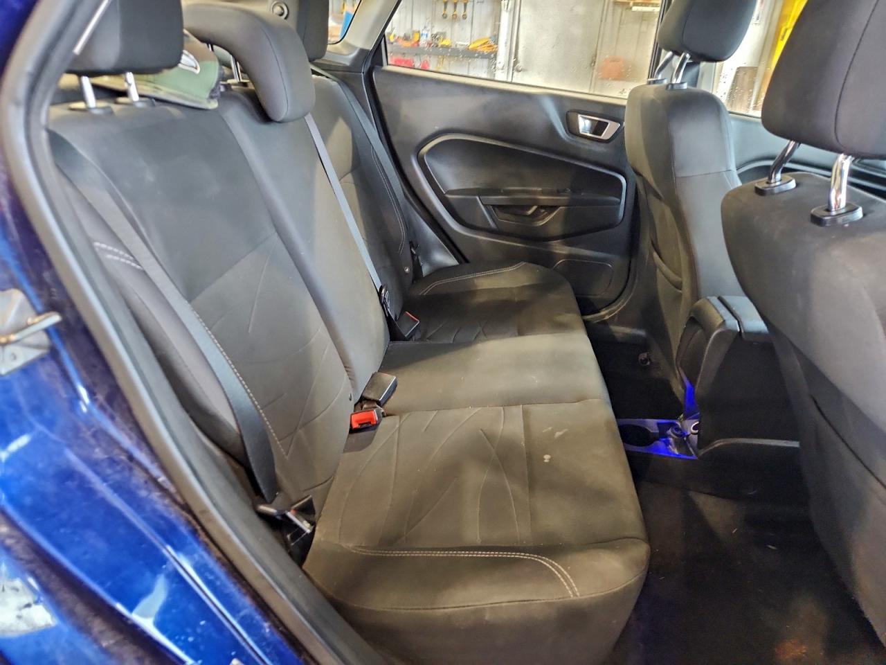 2016 FORD Fiesta