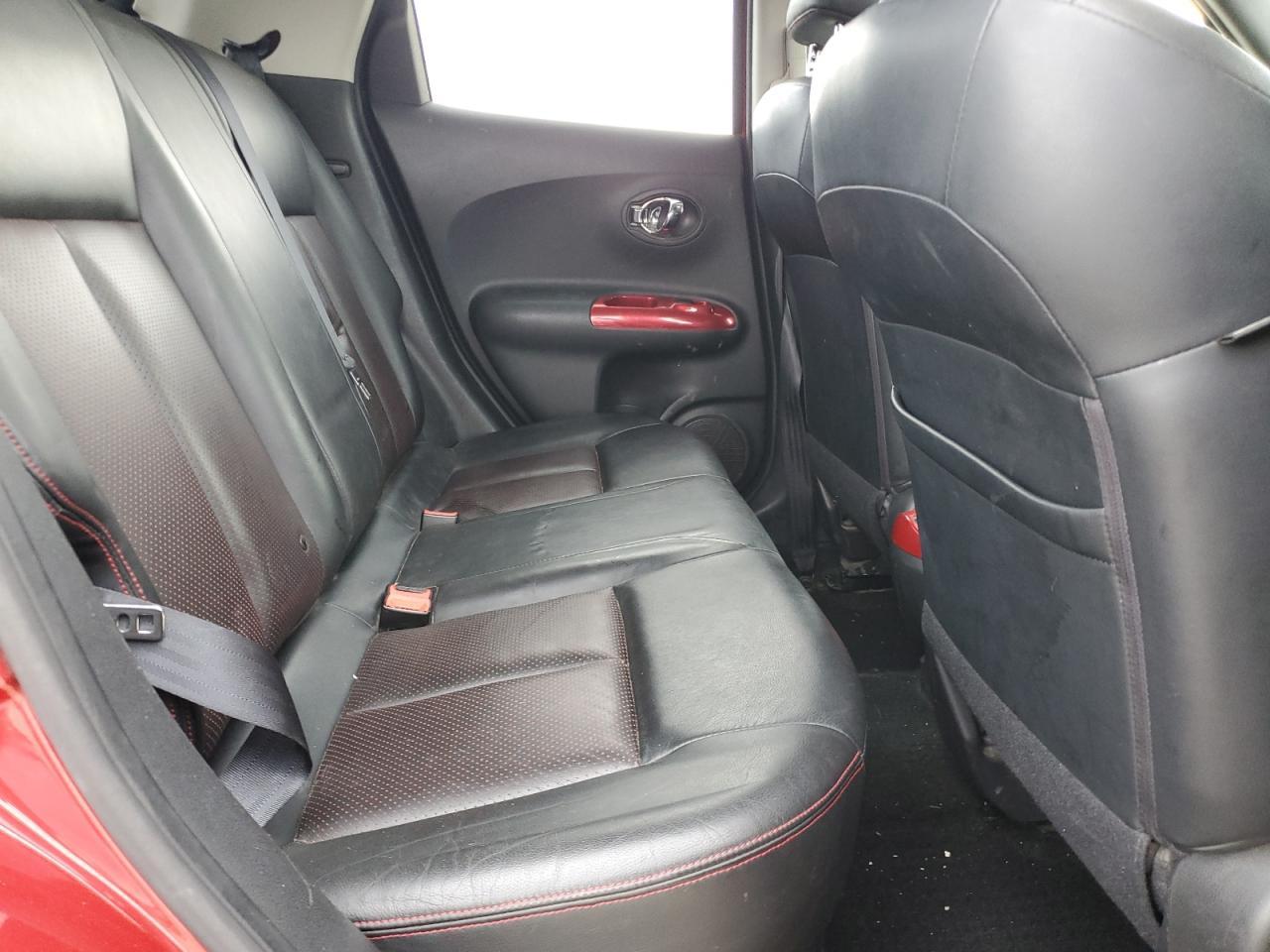 2011 NISSAN Juke