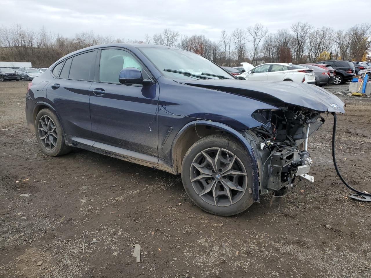 2023 BMW X4
