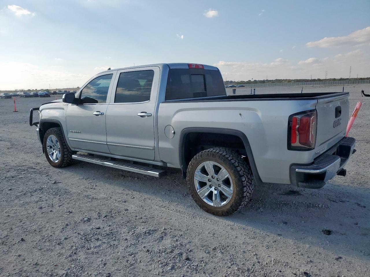 2018 GMC Sierra