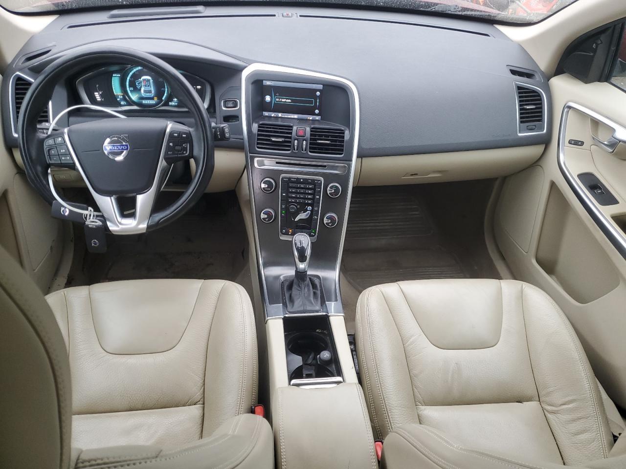 2014 VOLVO XC60