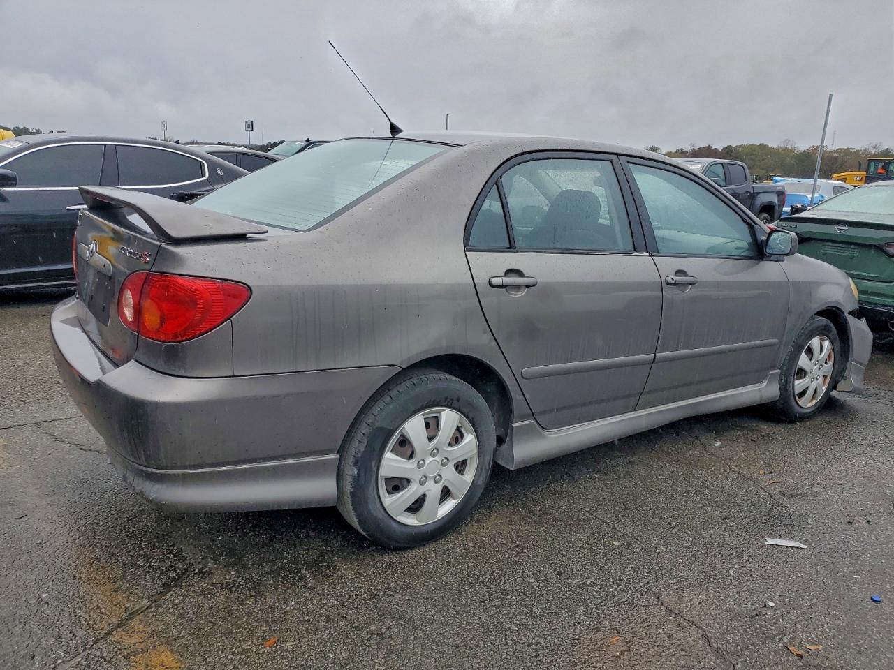 2004 TOYOTA COROLLA
