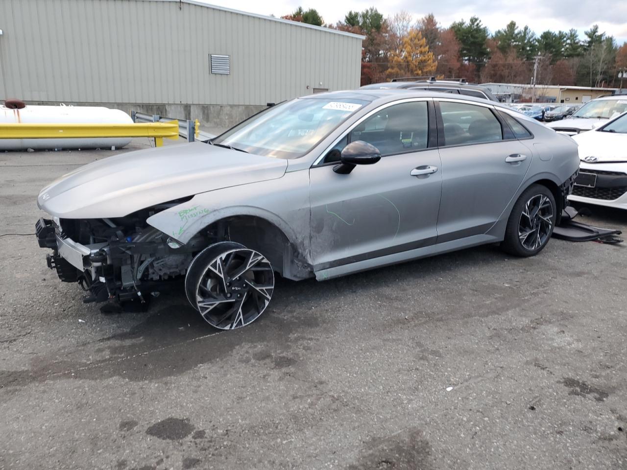 2025 KIA K5