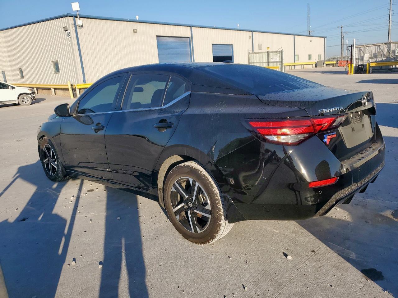 2025 NISSAN SENTRA
