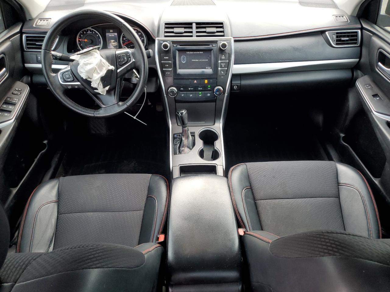 2016 TOYOTA CAMRY