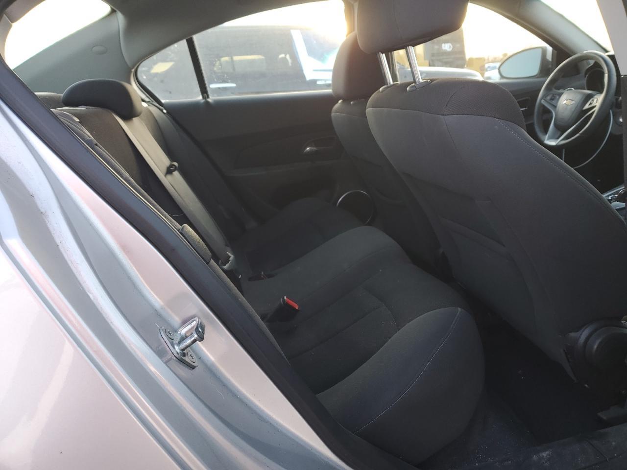 2011 CHEVROLET CRUZE