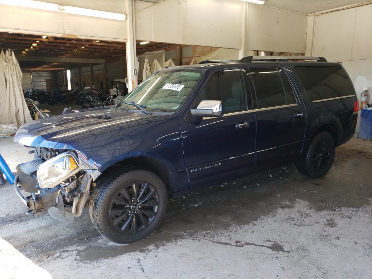 2017 LINCOLN Navigator