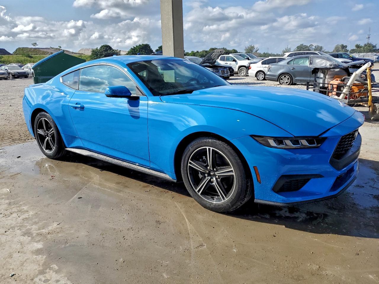 2024 FORD MUSTANG