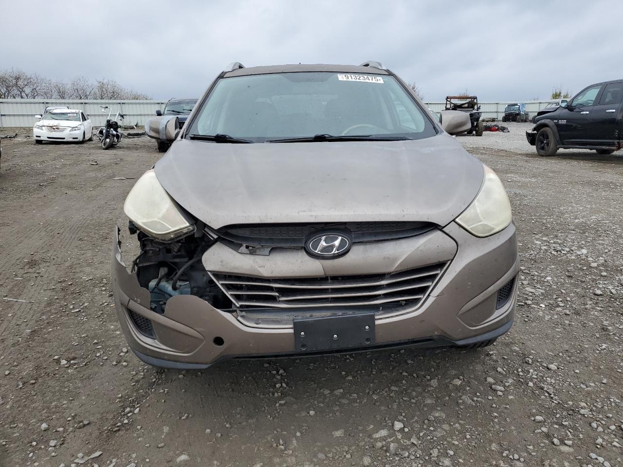 2011 HYUNDAI TUCSON