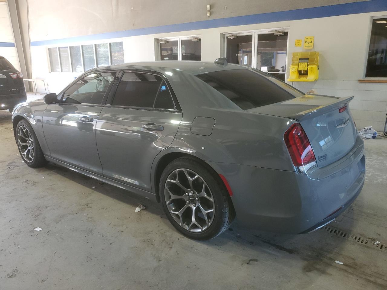 2017 CHRYSLER 300