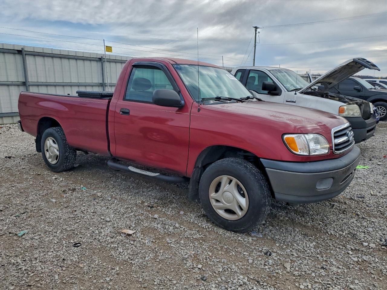 2002 TOYOTA TUNDRA