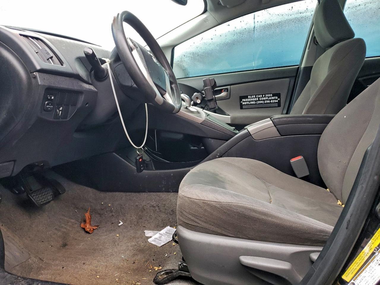 2014 TOYOTA PRIUS