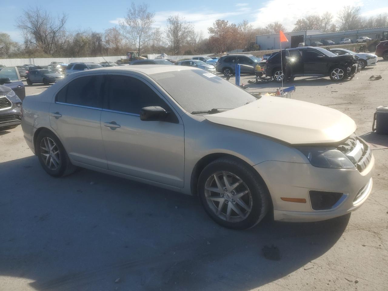 2010 FORD FUSION