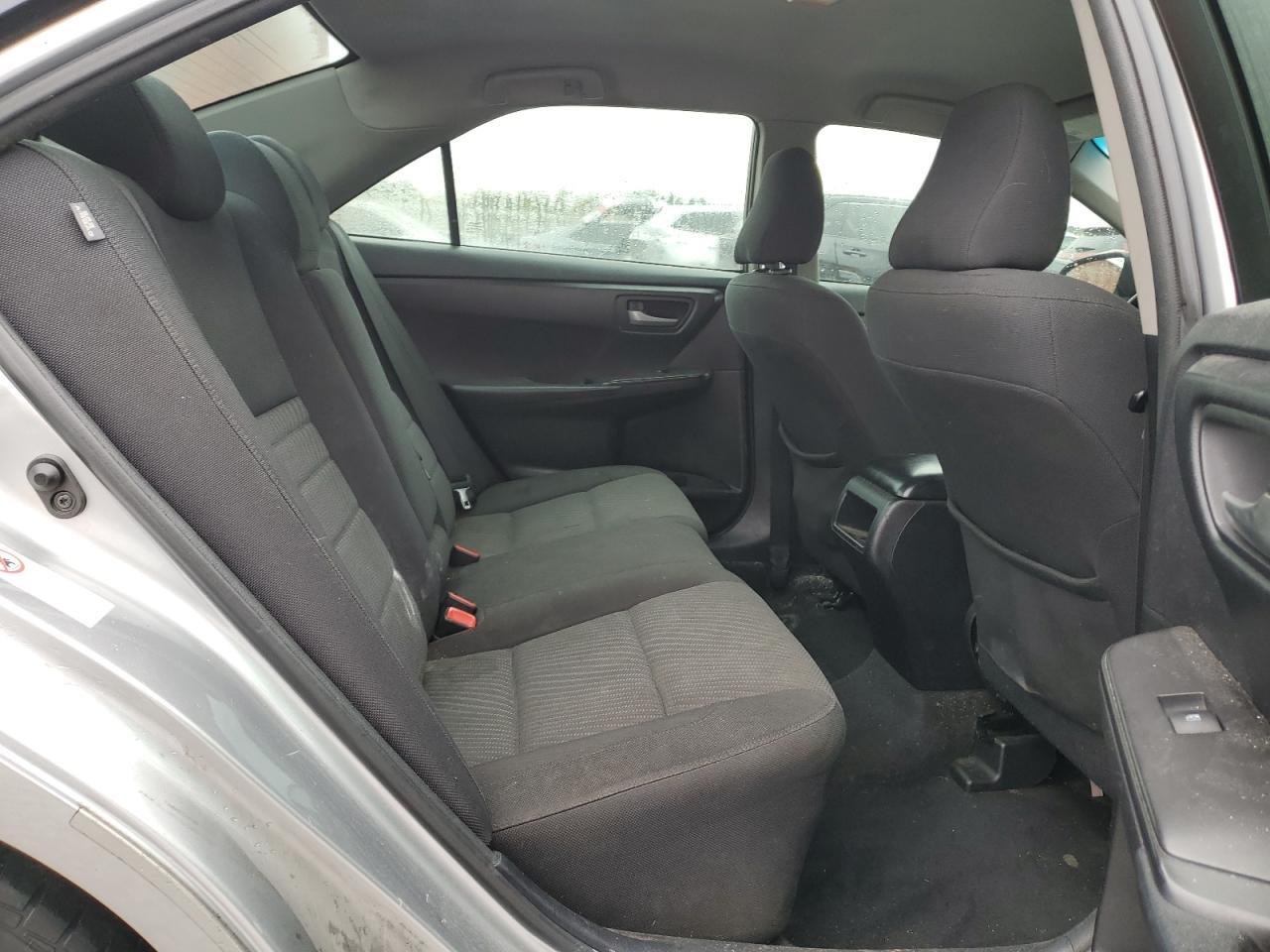 2016 TOYOTA CAMRY
