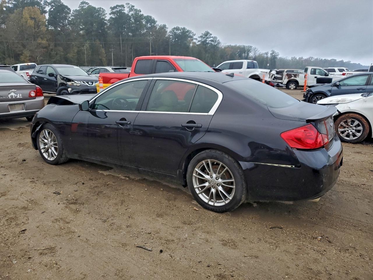 2012 INFINITI G37