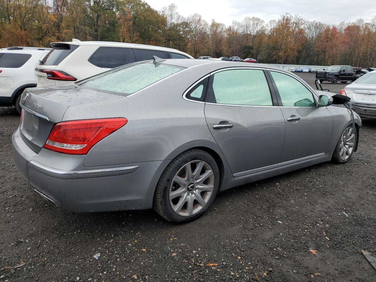 2011 HYUNDAI Equus