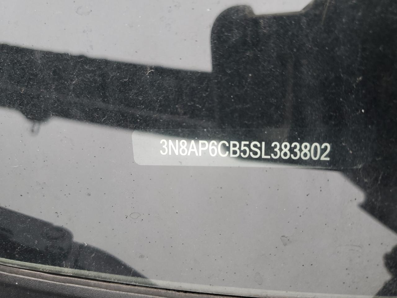 2025 NISSAN KICKS