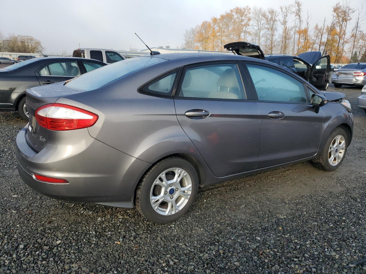 2014 FORD Fiesta
