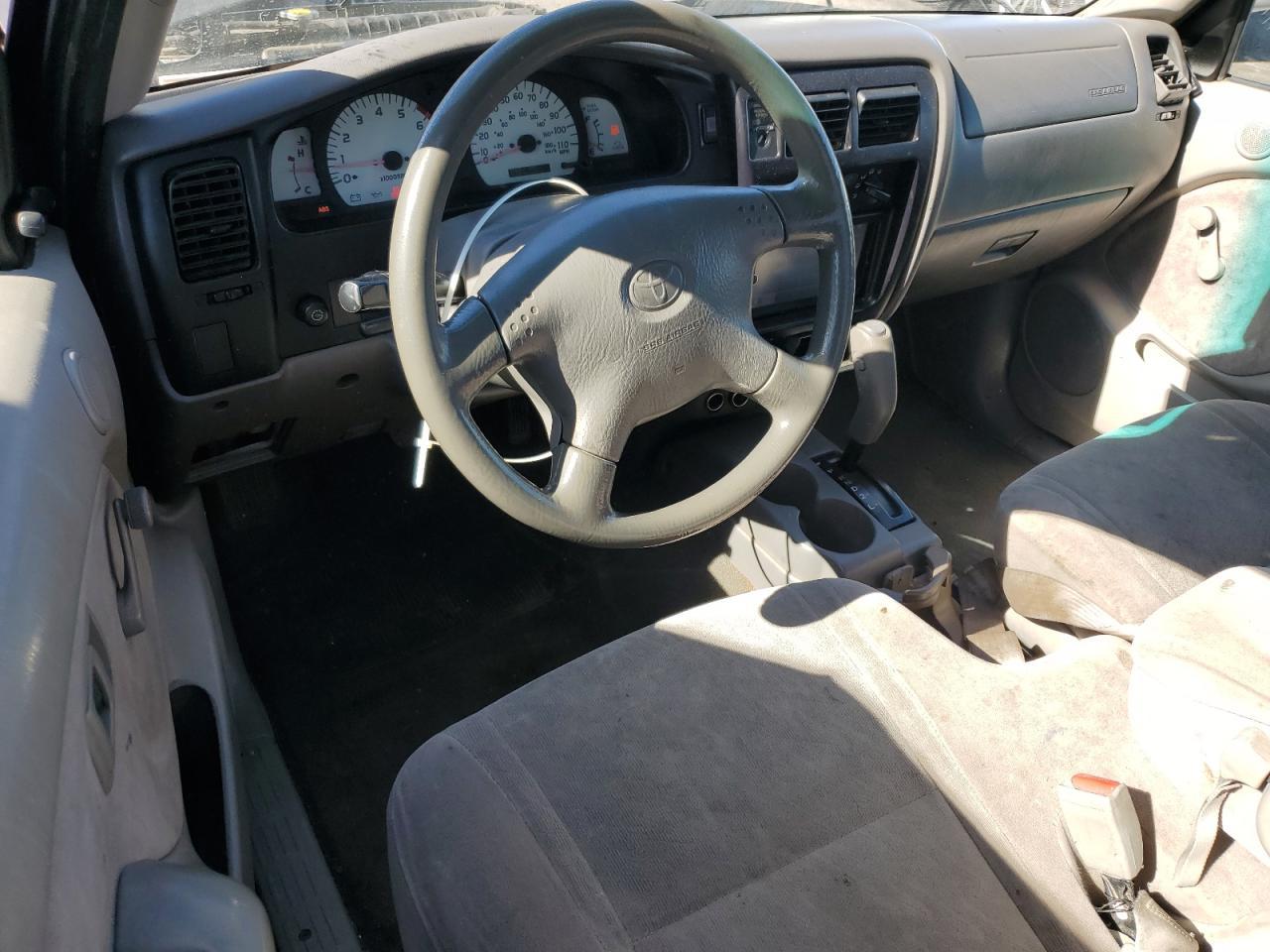 2004 TOYOTA TACOMA